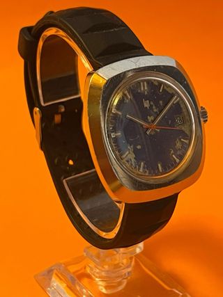 ÚNICO Reloj LIP francés Diver mecánico 