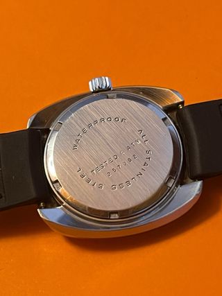 ÚNICO Reloj LIP francés Diver mecánico 