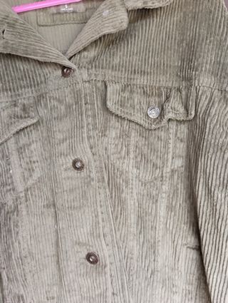 Chaqueta pana verde oversize