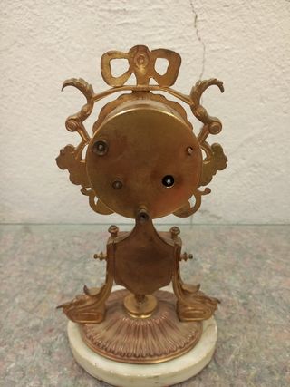 Reloj antiguo antiguedades dorado