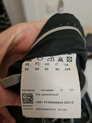 Traje Hugo Boss azul marino