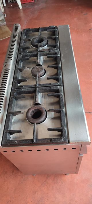 COCINA INDUSTRIAL IMEGAS 3 FUEGOS/HORNO
