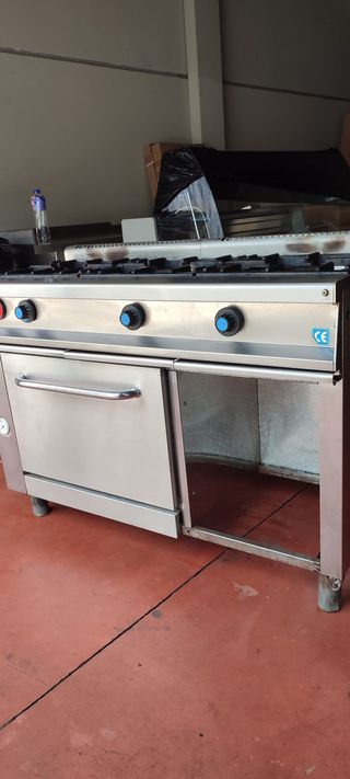 COCINA INDUSTRIAL IMEGAS 3 FUEGOS/HORNO