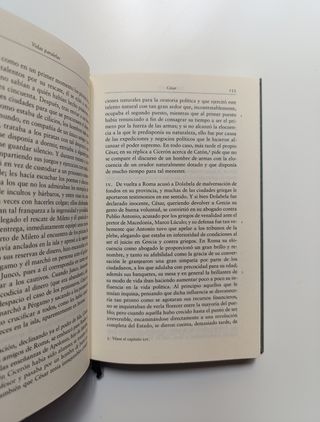 Alejandro y César. Fabio Máximo y Pericles.