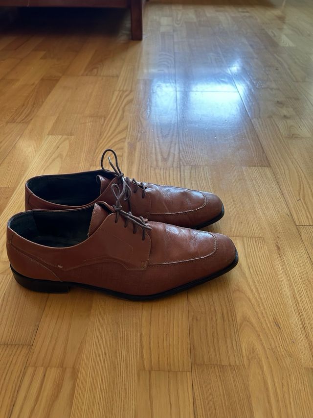 Zapatos de piel con cordones