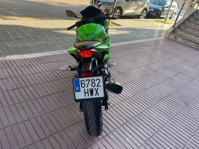 KAWASAKI NINJA 2014 - MUY BUEN ESTADO - 3,200€ -