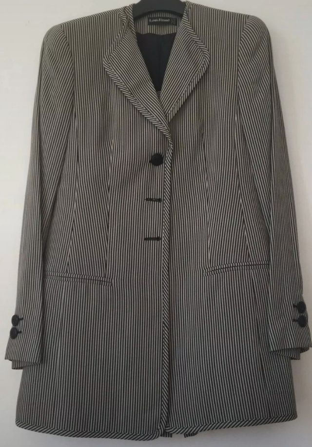 Louise Feraud ladies suit size S