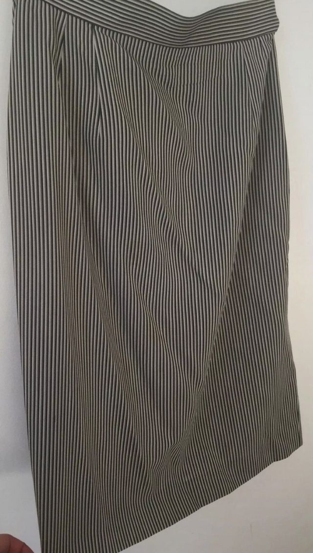 Louise Feraud ladies suit size S