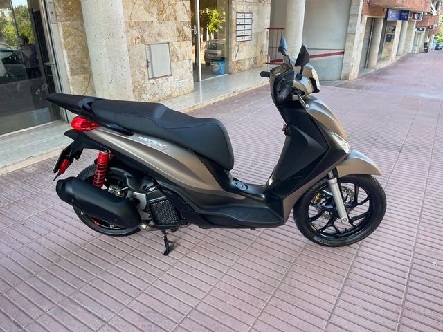 PIAGGIO MEDLEY S 125CC - 2024 - NUEVA -