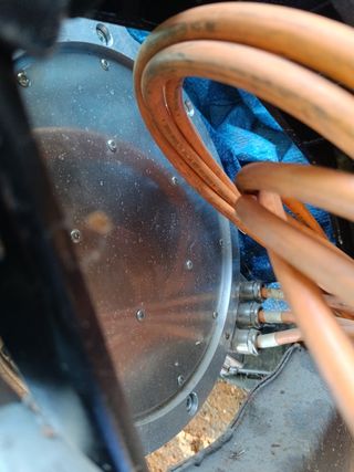 Motor y caja cambios coche eléctrico