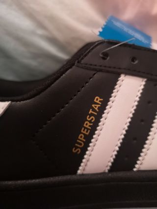 Adidas superstar negras talla 42