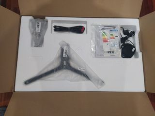Monitor SAMSUNG 32" 4K UHD