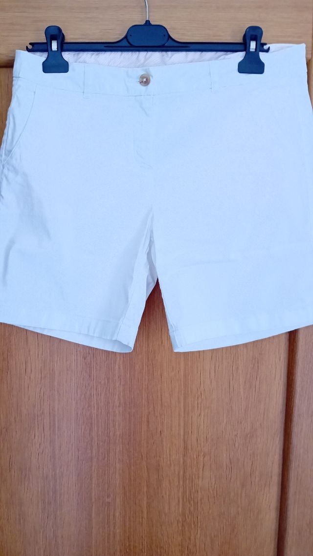 Bermuda bianco