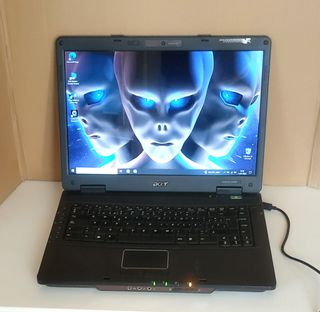 Pc acer -4gb ram-128gb SSD -W10 PRO