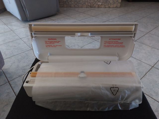 Macchina per il sottovuoto di alimenti