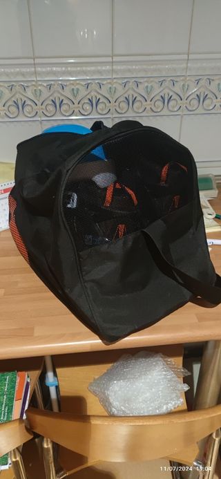 Patines talla 32-35, con bolsa de transporte