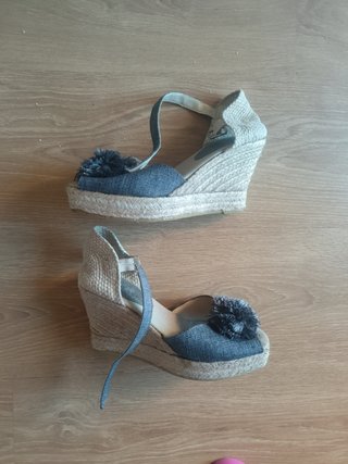 Sandalias esparto cuña