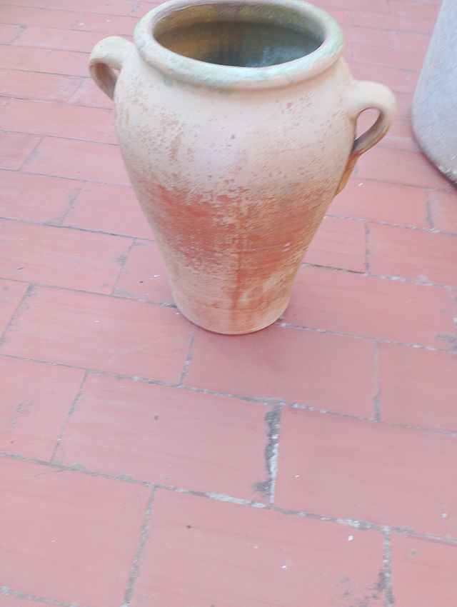 Cantaro de agua