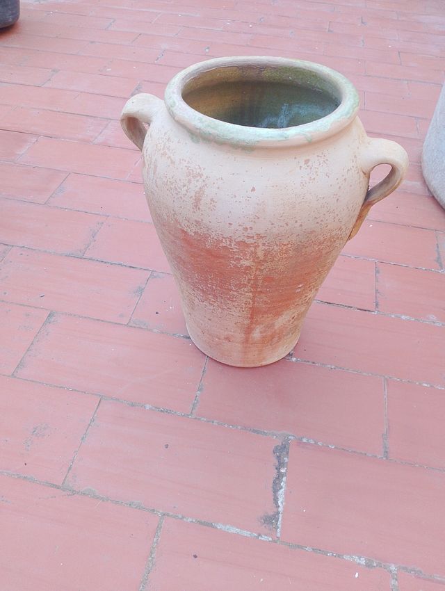Cantaro de agua