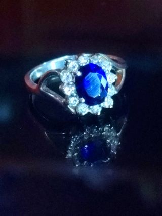 Anillo plata circonita azul y blancas