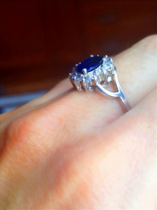 Anillo plata circonita azul y blancas