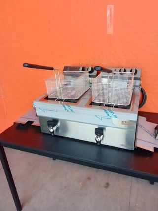 🔲 Freidora 10+10 Lts con Grifo - Romux