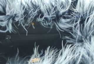 Bolso de fiesta de plumas y terciopelo 