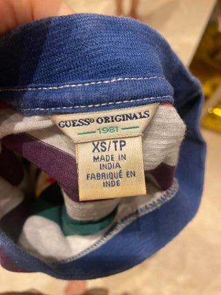 Camiseta corta Guess