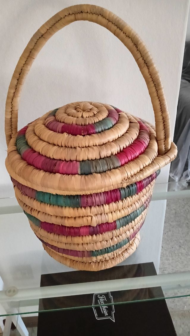 Cesto etnico africano