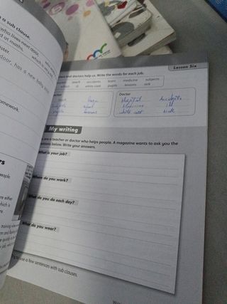 Libro family and friends 4