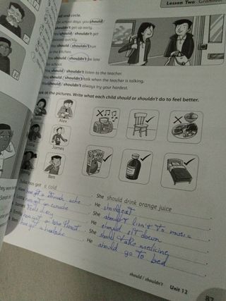 Libro family and friends 4