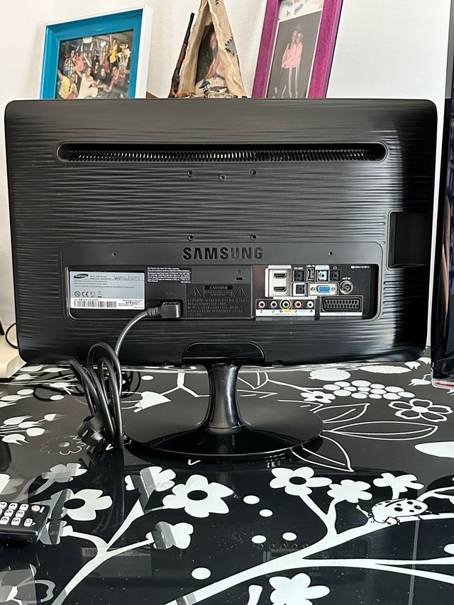 Tv Samsung B2230HD Nuovo!