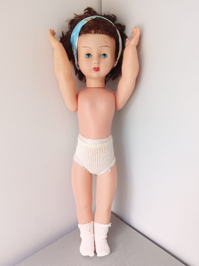 Antigua Muñeca Fiba 40, Italia, con Chiflo