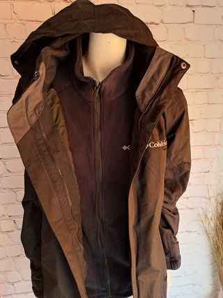 CHAQUETA IMPERMEABLE COLUMBIA ESTRENAR  R-24-6825