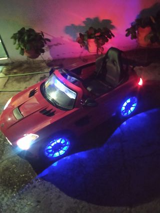 Auto elettrica Mercedes