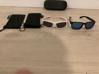 Pack de 2 gafas de niño, 2 fundas y 1 protector
