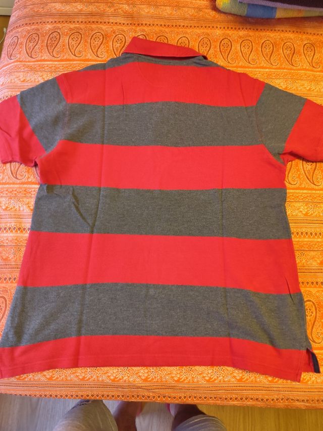 Polo nuevo de rayas.