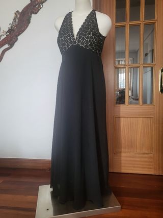 Vestido de fiesta con chaquetilla