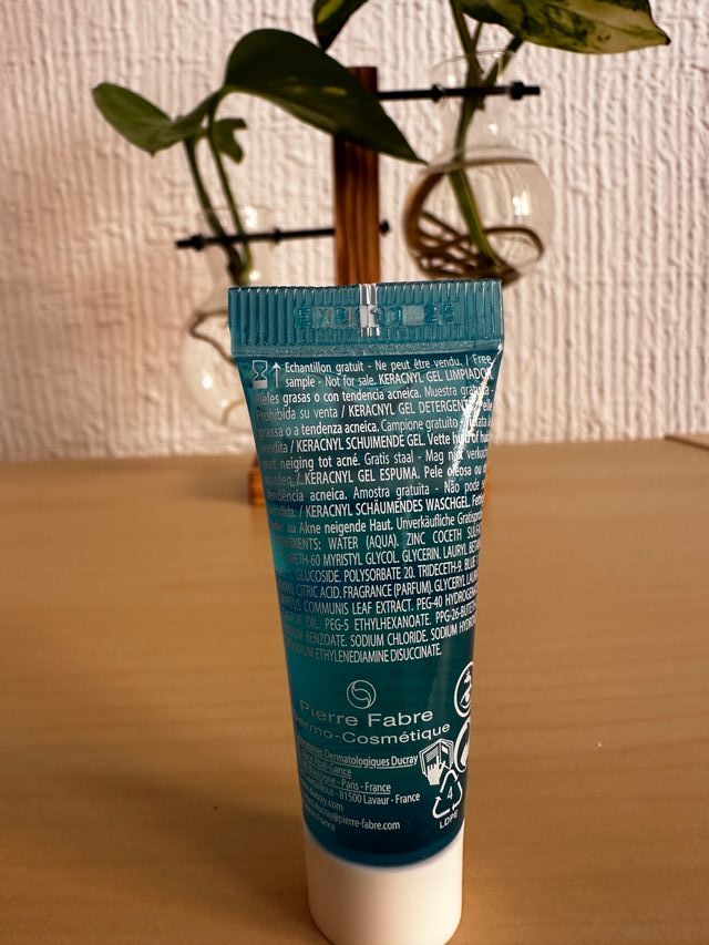 Keracnyl Gel Limpiador 10 ml: Ideal Pieles Grasas