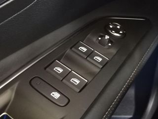 Peugeot 3008 1.2 PureTech 96KW S&S GT EAT8