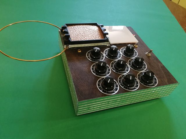 RADBOX PROF 9 DIAL MAGNETIC