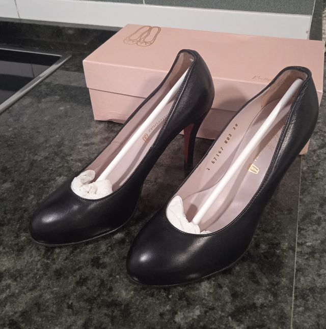 Zapatos salón Pretty Ballerinas. Número 38.