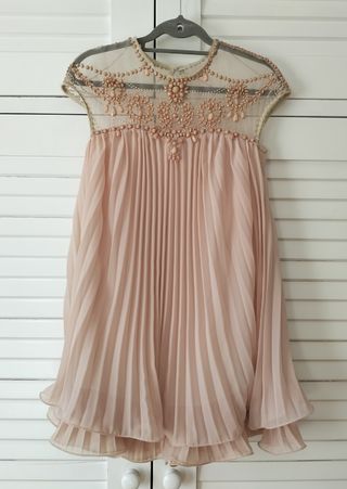 Vestido fiesta con bordado y abalorios 