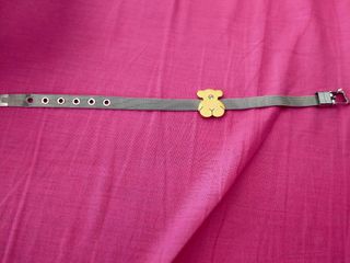 reloj dorado
