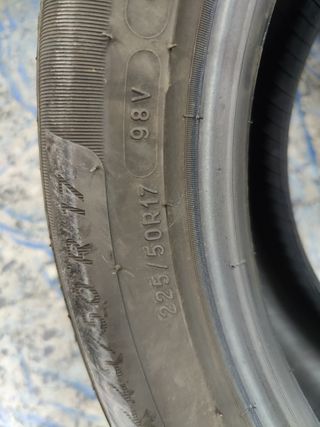 225/50R17 98V Michelin Primacy 4
