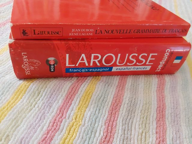 Diccionario Larousse Español2- Francés1