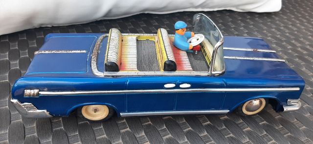 Modellino auto Lincon latta anni 50