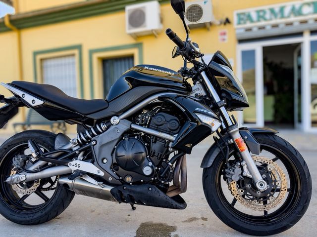 Kawasaki Er6 N