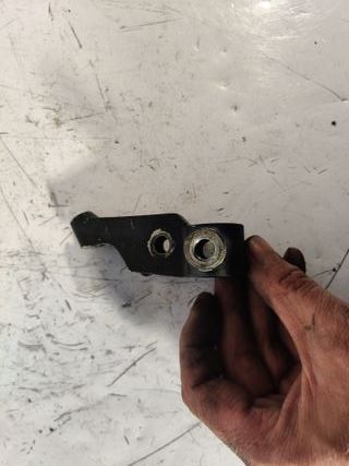 soporte embrague rosca retrovisor suzuki gs 500