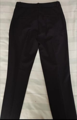 Vendo pantalón H&M negro
